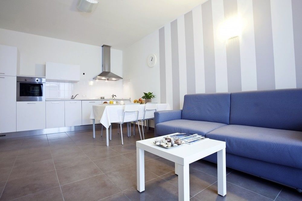 Riviera Palace Residence Loano Extérieur photo